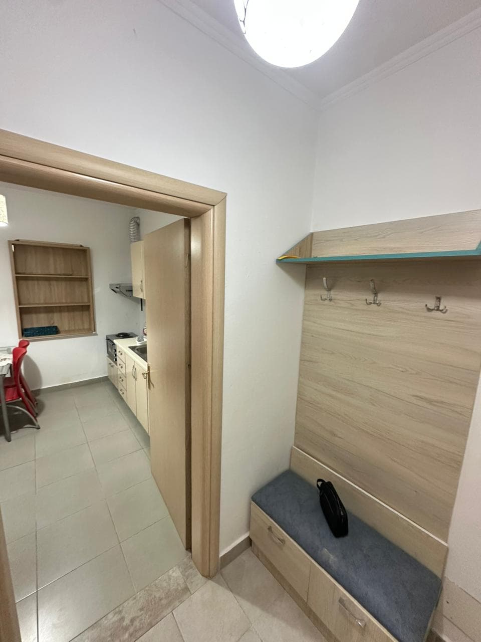 JEPET ME QERA APARTAMENT 1+1 STACIONI I PARE, PLAZH, DURRES 3