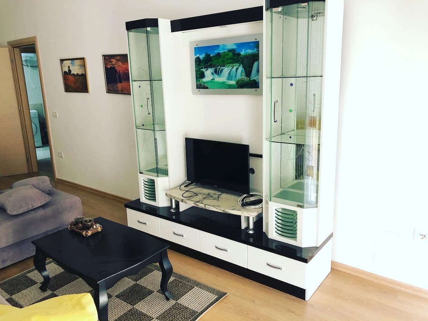 JEPET ME QERA APARTAMENT 1+1 TE VALUTA,DURRES! 4