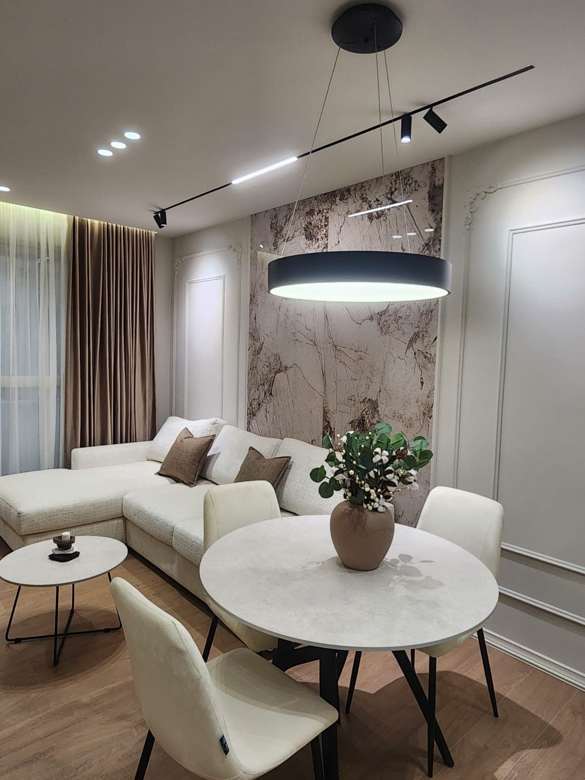SHITET APARTAMENT 2+1, PLAZH ILIRIA, DURRES.