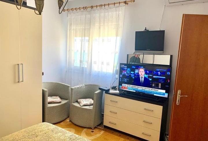 SHITET APARTAMENT 1+1 PRANE KOMPLEKSIT LAGUNA BLU, QERRET.