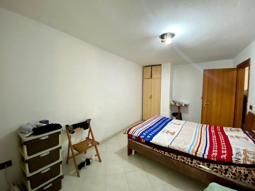 SHITET APARTAMENT 1+1 PRANE UJESJELLESIT, DURRES. 3