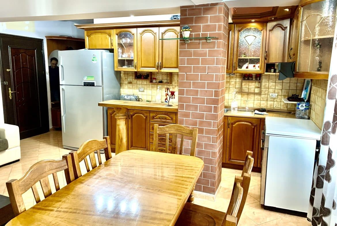 SHITET APARTAMENT 1+1 PERBALL TATIM TAKSAVE,DURRES! 3