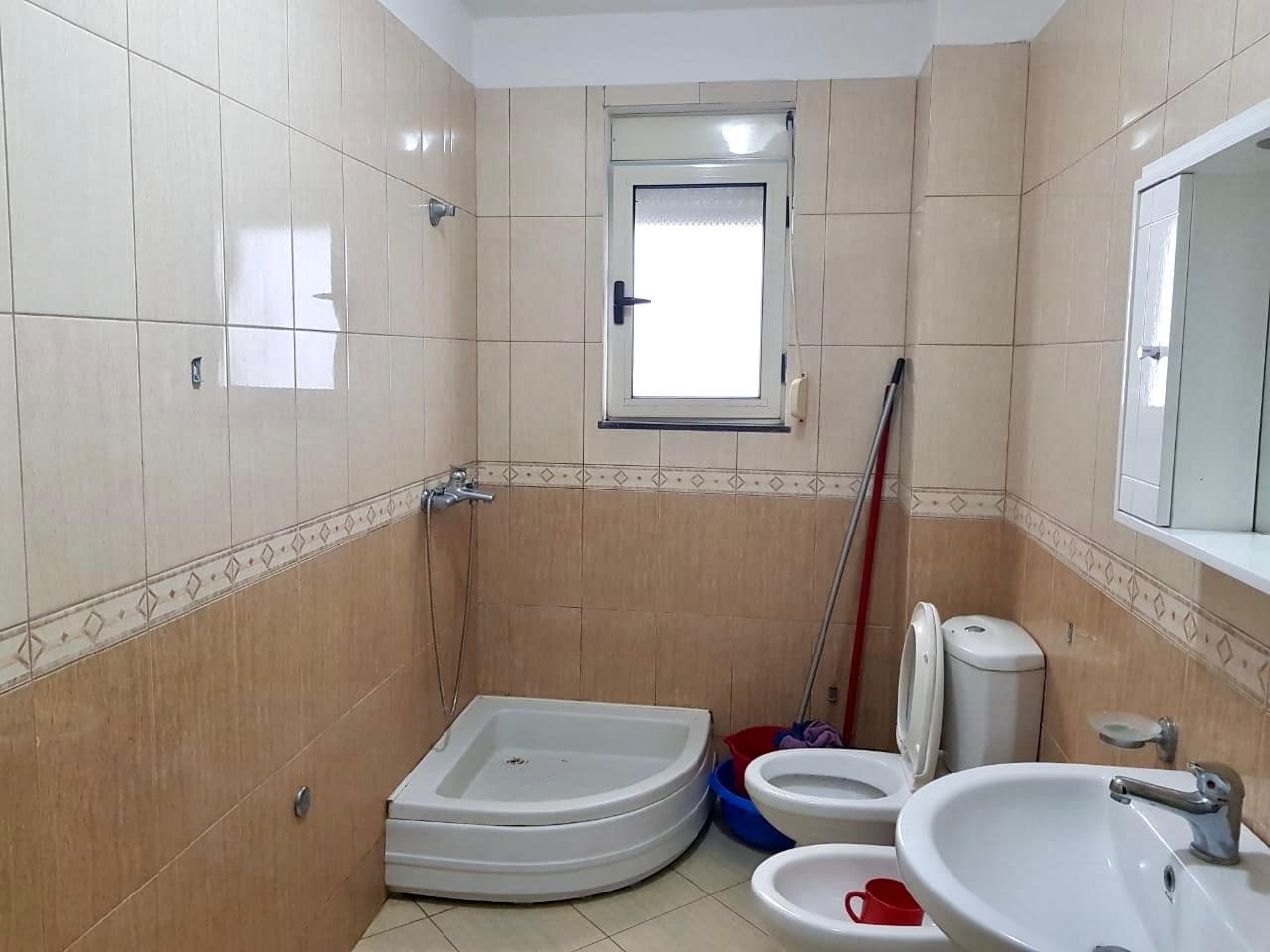 JEPET ME QERA APARTAMENT 1+1, PRANE HOTEL DOLCE VITA, GOLEM, DURRES. 4