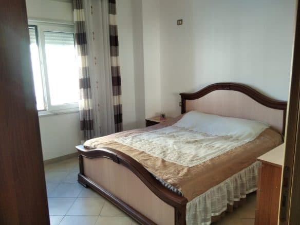 JEPET ME QERA APARTAMENT 1+1 PRANE PISTA KOSOVES PLAZH,DURRES 4