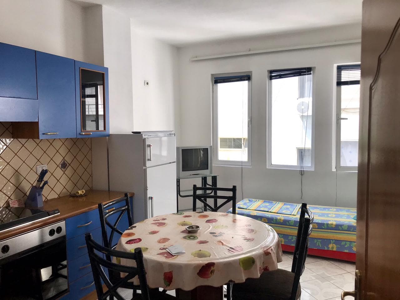 SHITET APARTAMENT 1+1 PRANE BELLA VISTA GOLEM, DURRES.