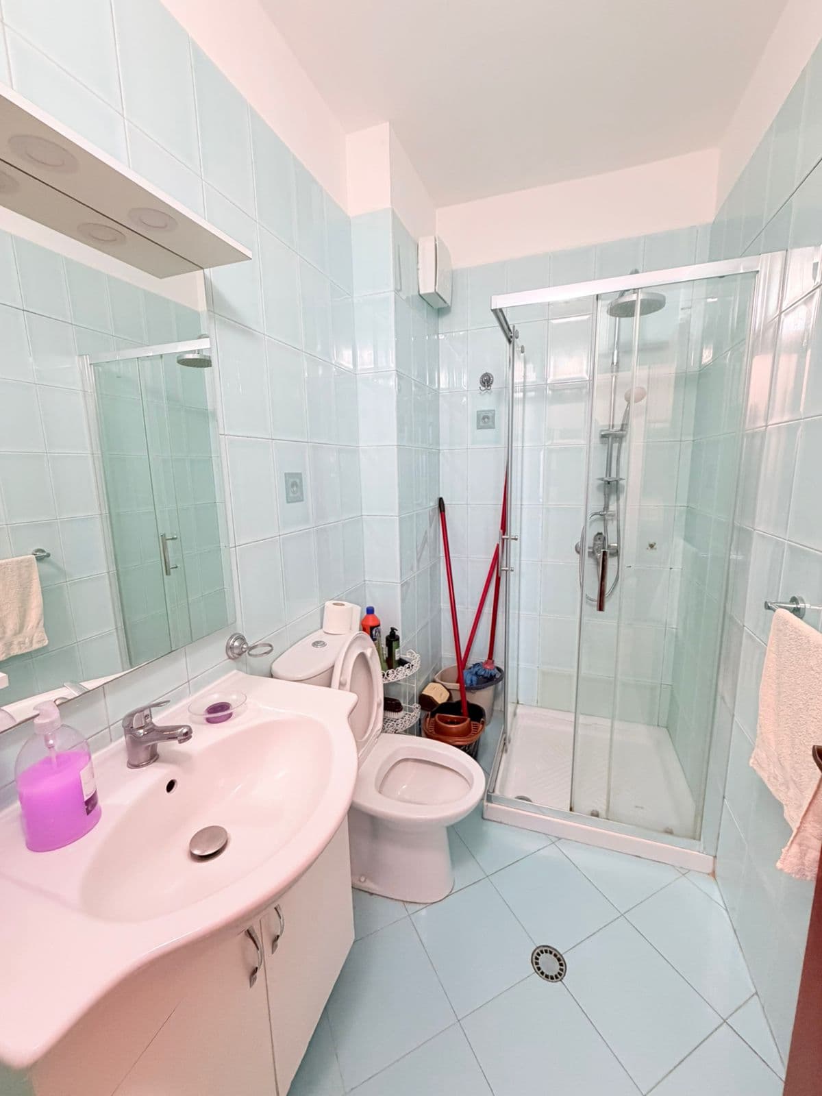 JEPET ME QERA APARTAMENT 2+1 VOLLGA, DURRES 3