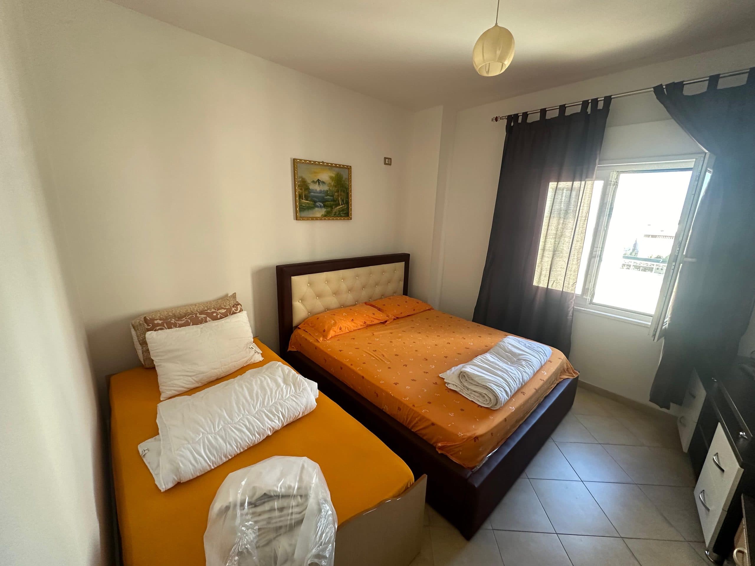 JEPET ME QERA APARTAMENT 1+1, PRANE PISTA KOSOVA PLAZH VIJE E PARE, DURRES. 4