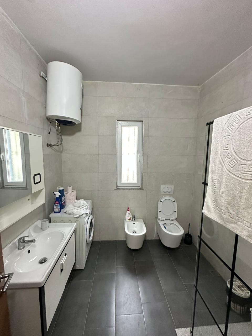 SHITET SHTEPI PRIVATE ME PISHINE + TRUALL, SHENVLASH, DURRES.