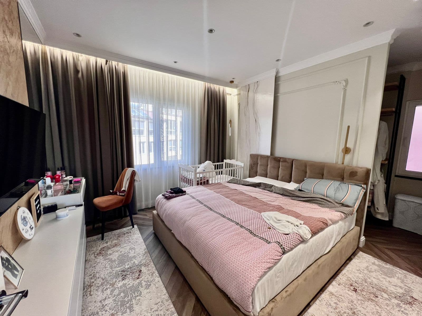 SHITET APARTAMENT 2+1 + GARAZH PRANE VILES ZOGUT, DURRES. 4