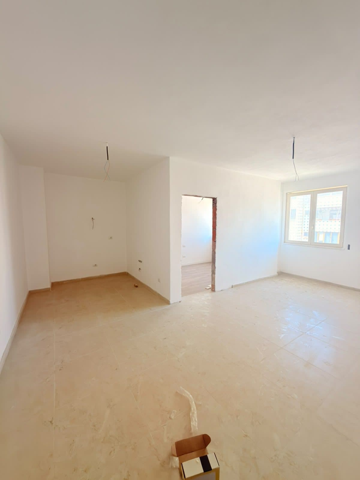 SHITET APARTAMENT 2+1 RRUGA E PORTIT, DURRES