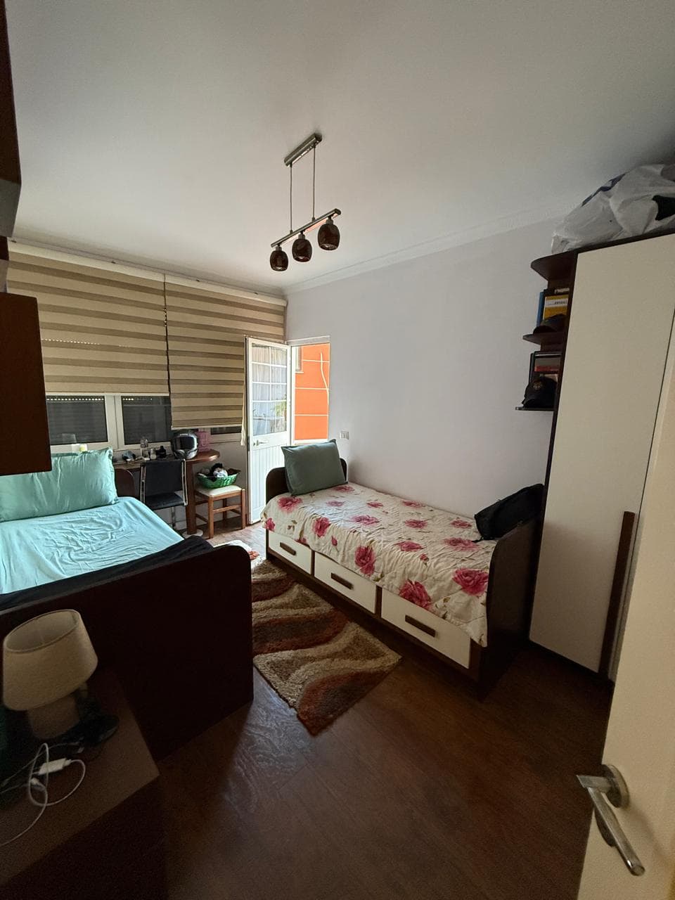 SHITET APARTAMENT 2+1 GJYKATA DURRES 3