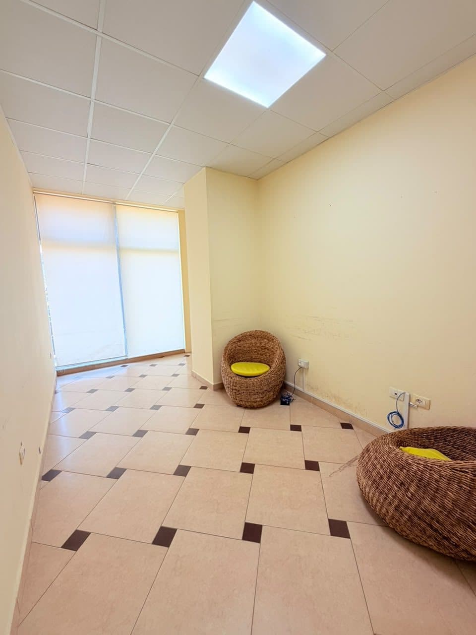 JEPET ME QERA AMBIENT BIZNESI PRANE GJYKATES, DURRES 4