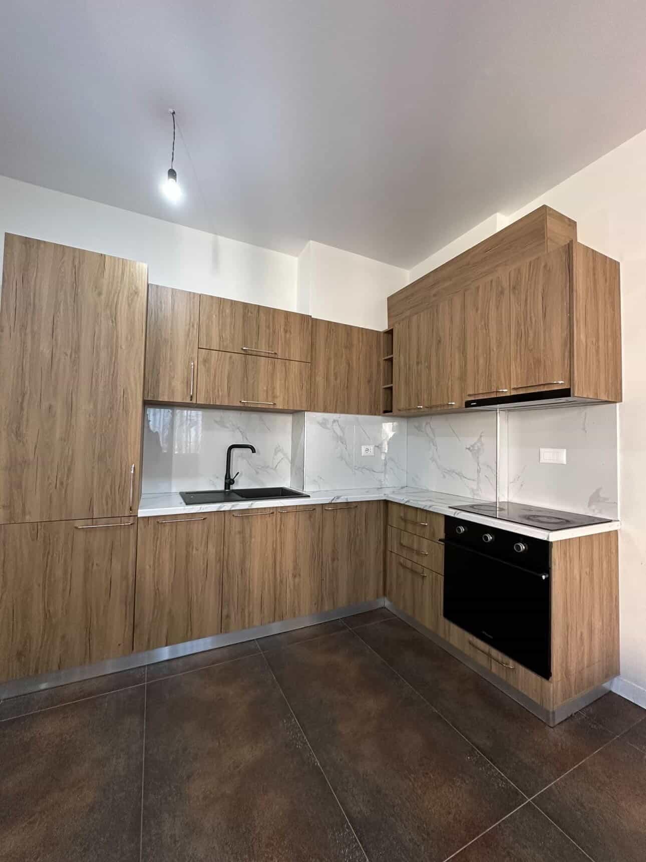 SHITET APARTAMENT 1+1 PRANE PIZERI ERDOGAN, PLAZH, DURRES 2