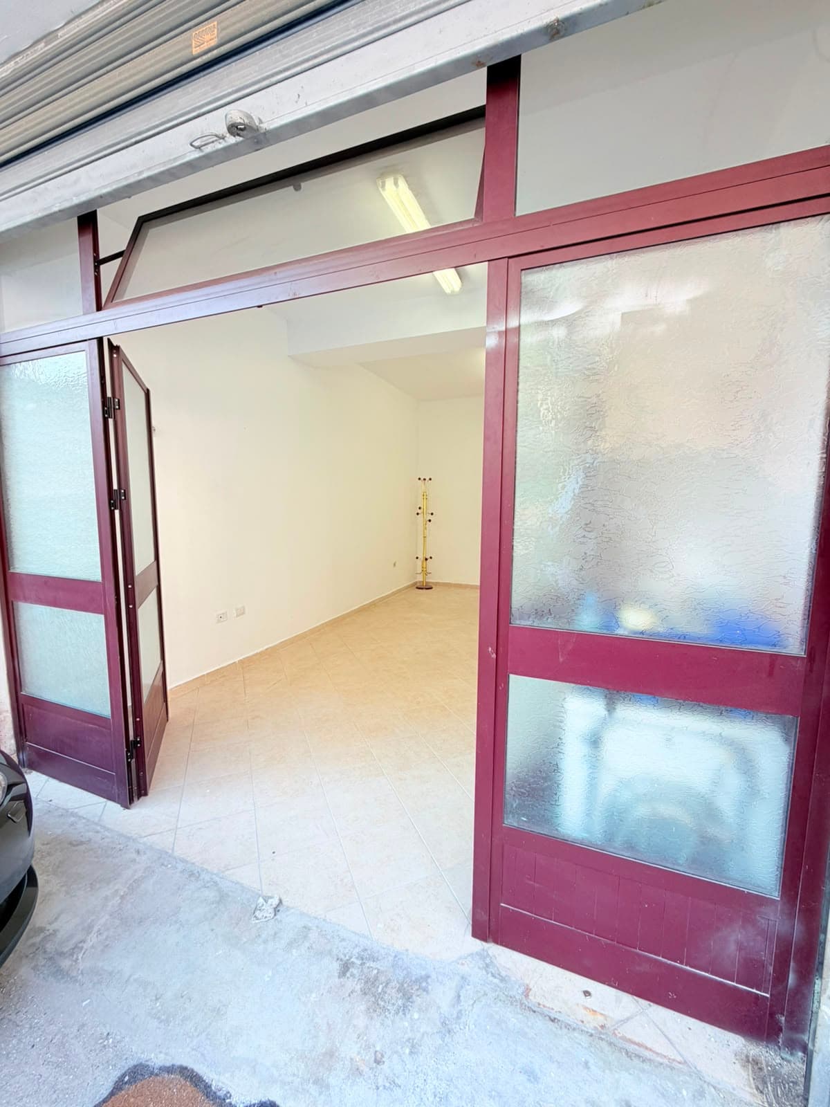JEPET ME QERA AMBIENT BIZNESI PRANE GJYKATES, DURRES