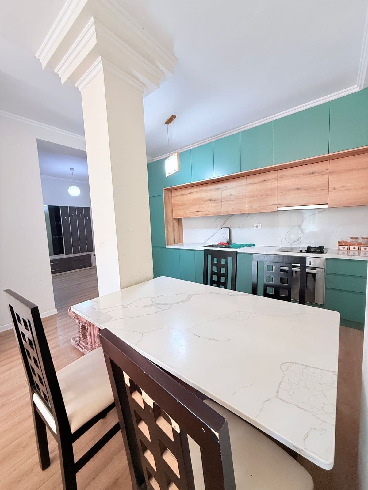 JEPET ME QERA APARTAMENT 2+1 ZONA GJYKATES DURRES 3