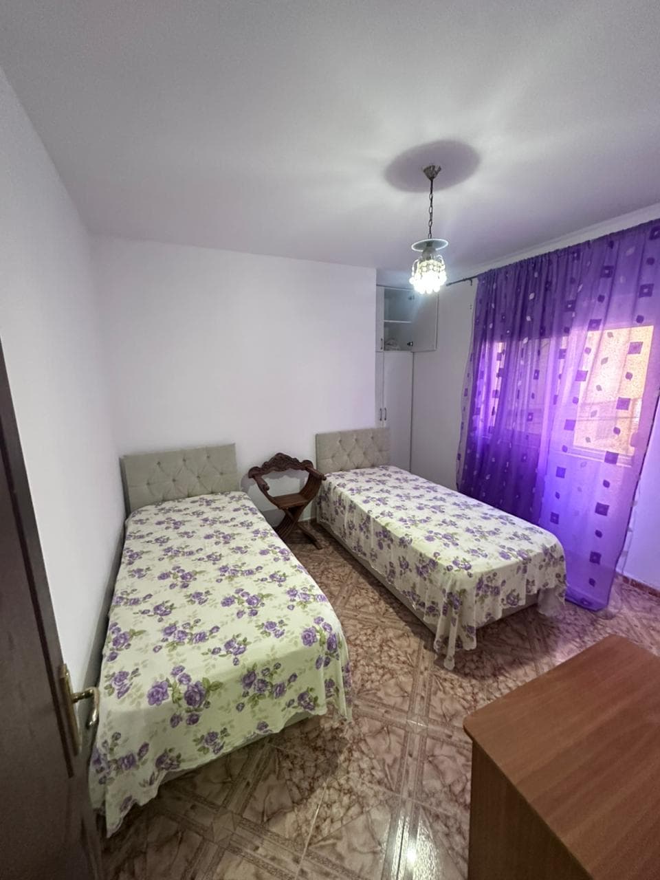 JEPET ME QERA APARTAMENT 2+1, PRANE GJYKATES, DURRES. 3