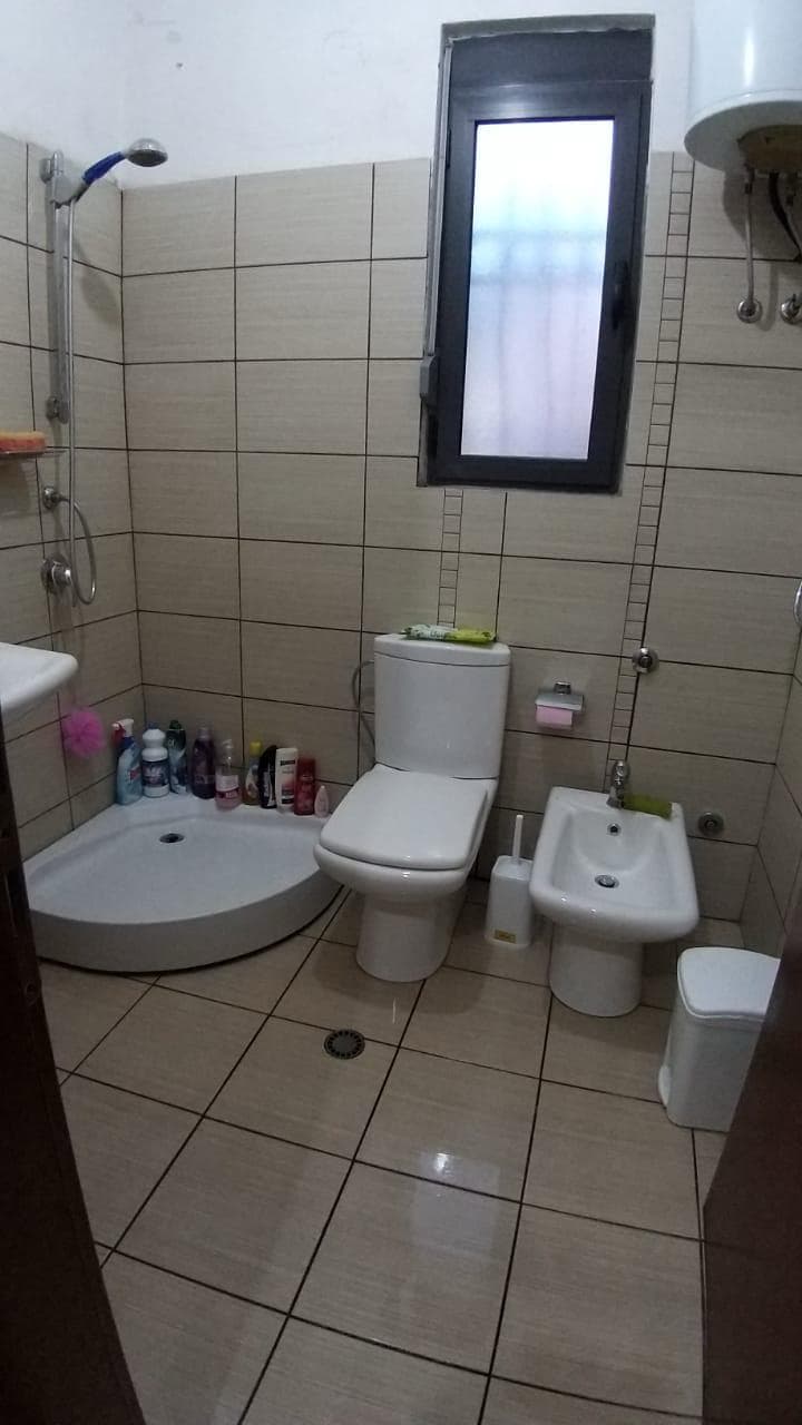SHITET SHTEPI PRIVATE 2-KATESHE SHKOZET, DURRES 2
