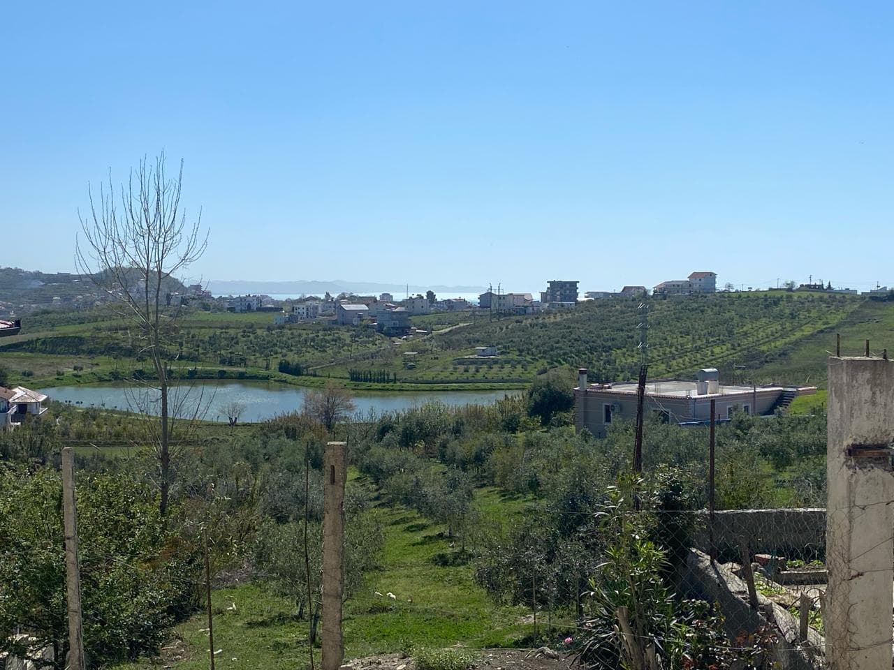 SHITET SHTEPI PRIVATE+ TRUALL, ARAPAJ, DURRES.