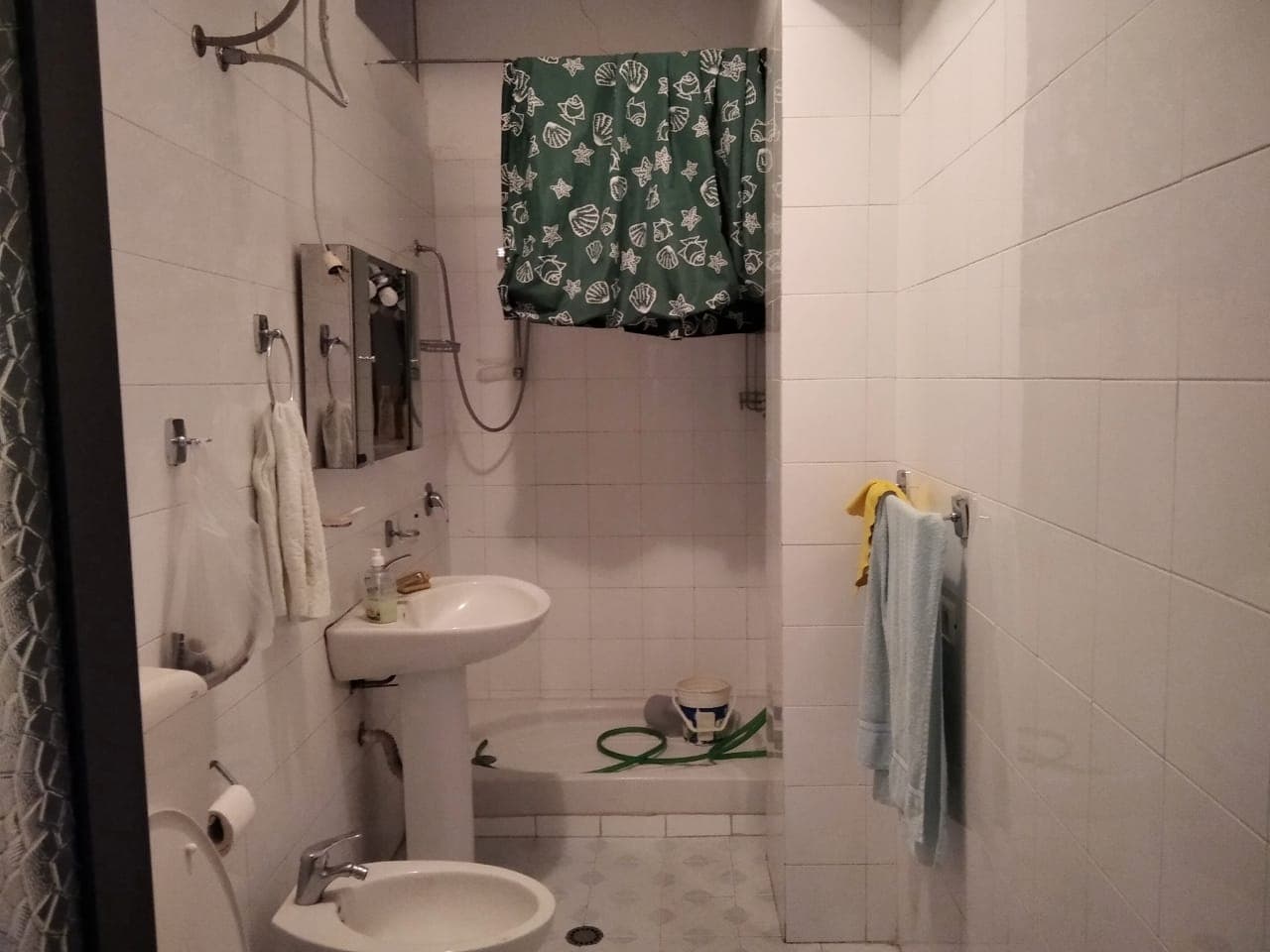 SHITET APARTAMENT 2+1 RRUGA AHMET DAKLI,LAGJA 17,DURRES. 4