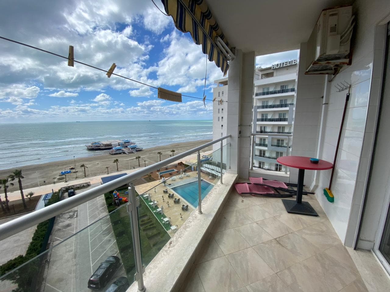 SHITET APARTAMENT 2+1 ME PAMJE NGA DETI,HOTEL BLEART,SHKEMBI KAVAJES,DURRES. 2