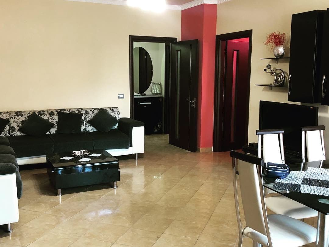 SHITET APARTAMENT 2+1 SUPER E MOBILUAR NE DURRES!