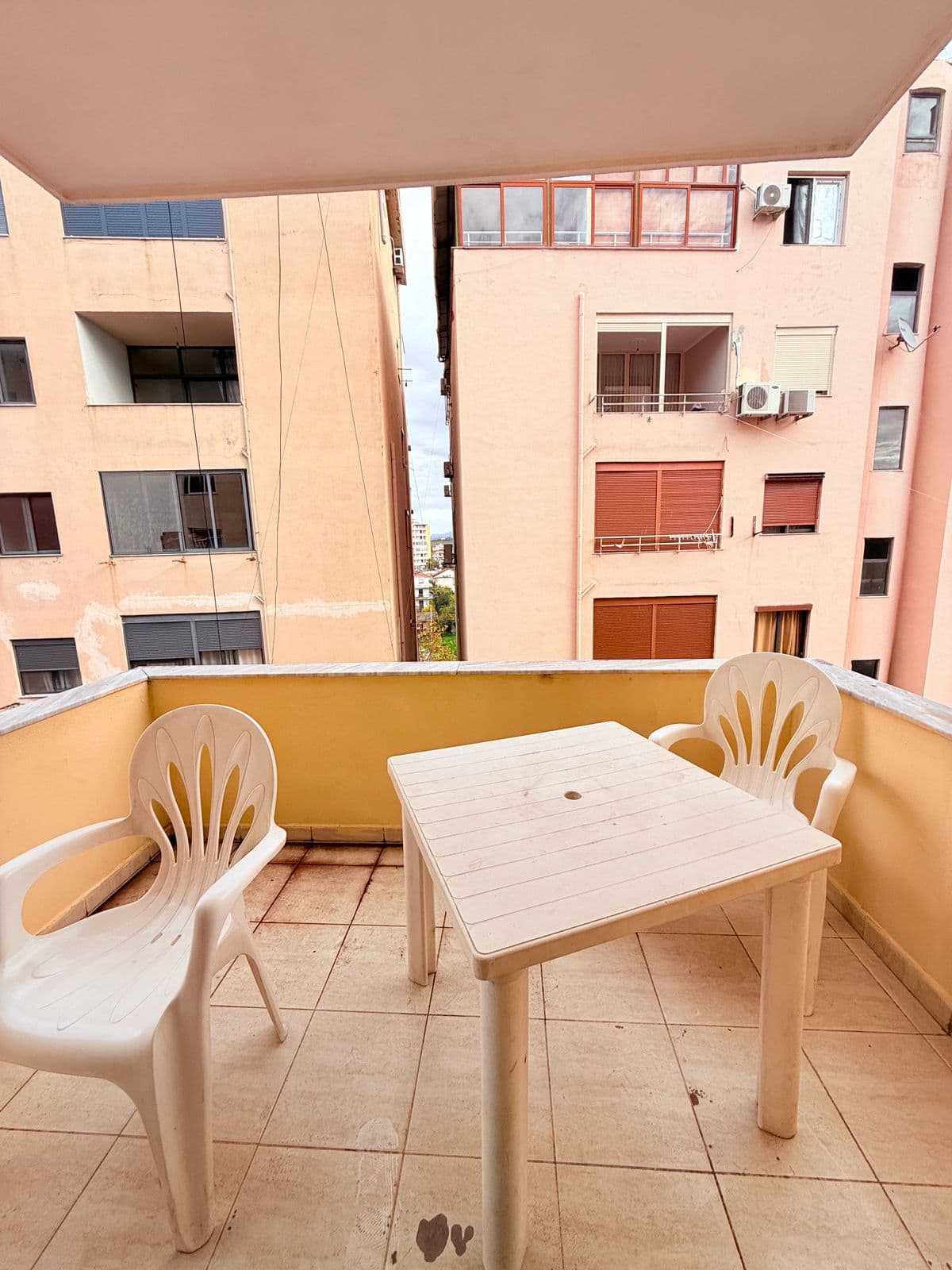 SHITET APARTAMENT 2+1 PLAZH TEK PELIKANI