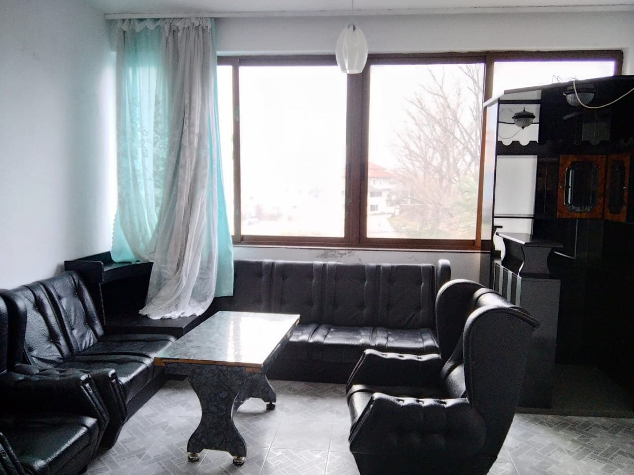 SHITET APARTAMENT 3+1 RRUGA E MIQESIS, SHKOZET, DURRES . 2