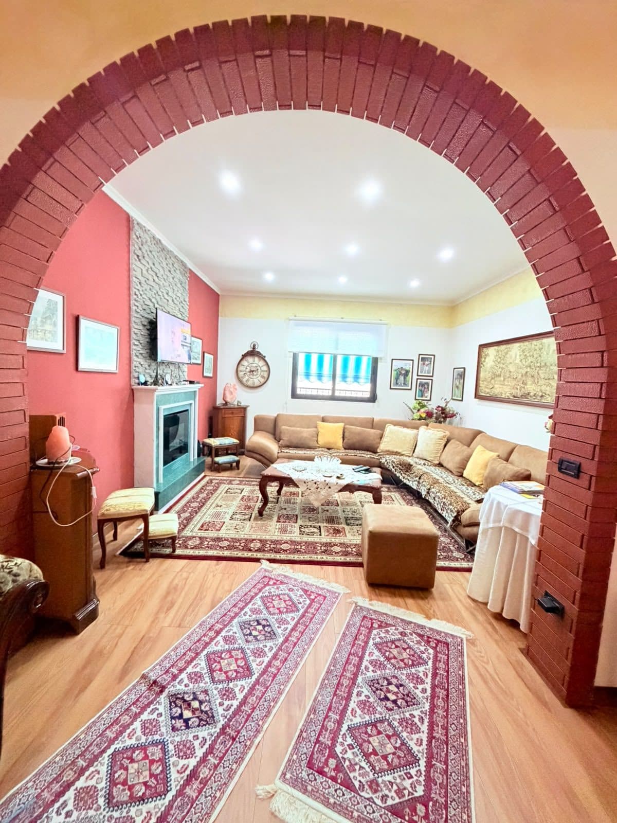 SHITET APARTAMENT 3+1 NE ZONEN VOLLGA, DURRES 3