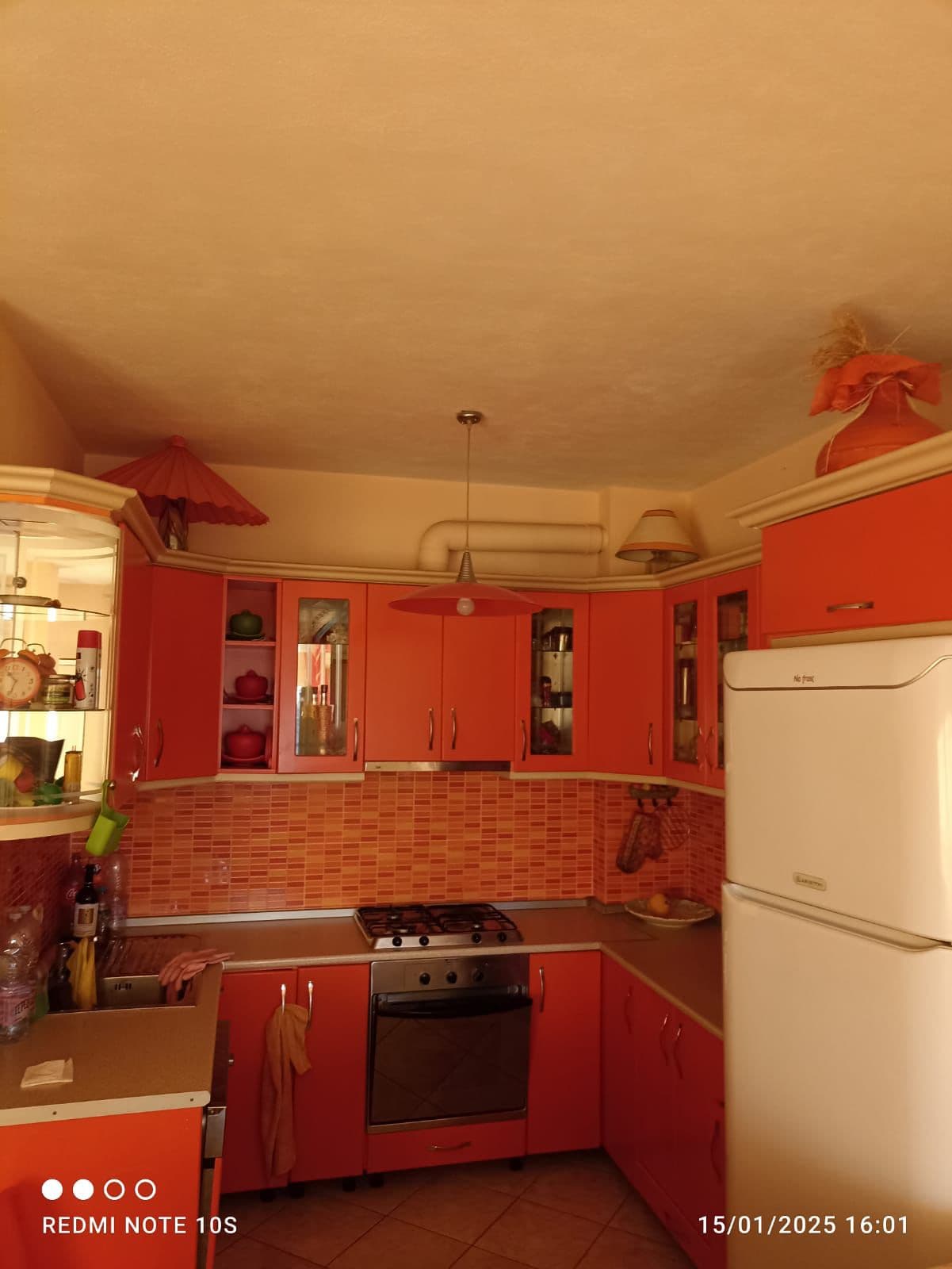 SHITET APARTAMENT 2+1 PRANE URT DURRES 2