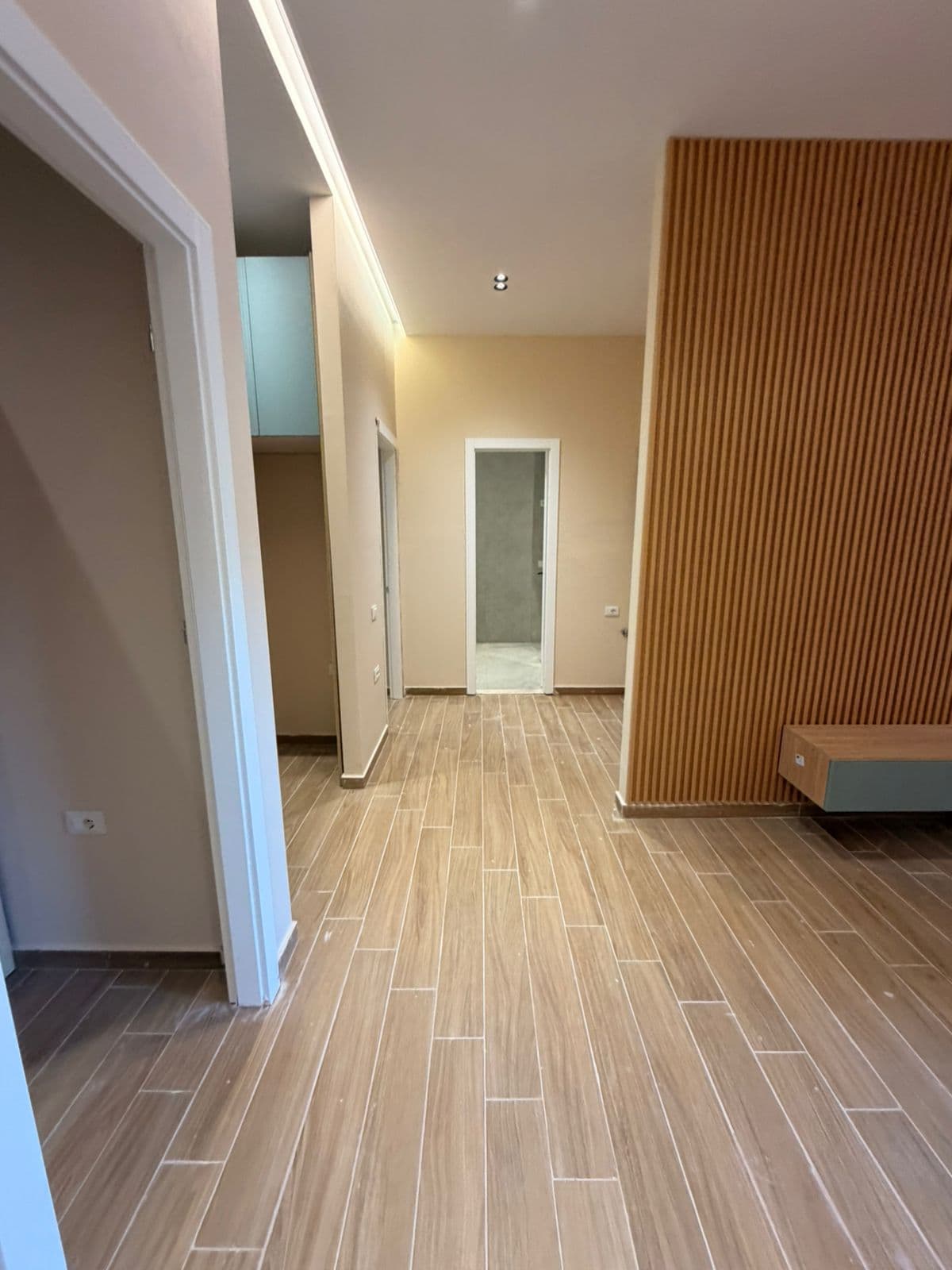 SHITET APARTAMENT 2+1 SHKEMBI I KAVAJES, GOLEM 3