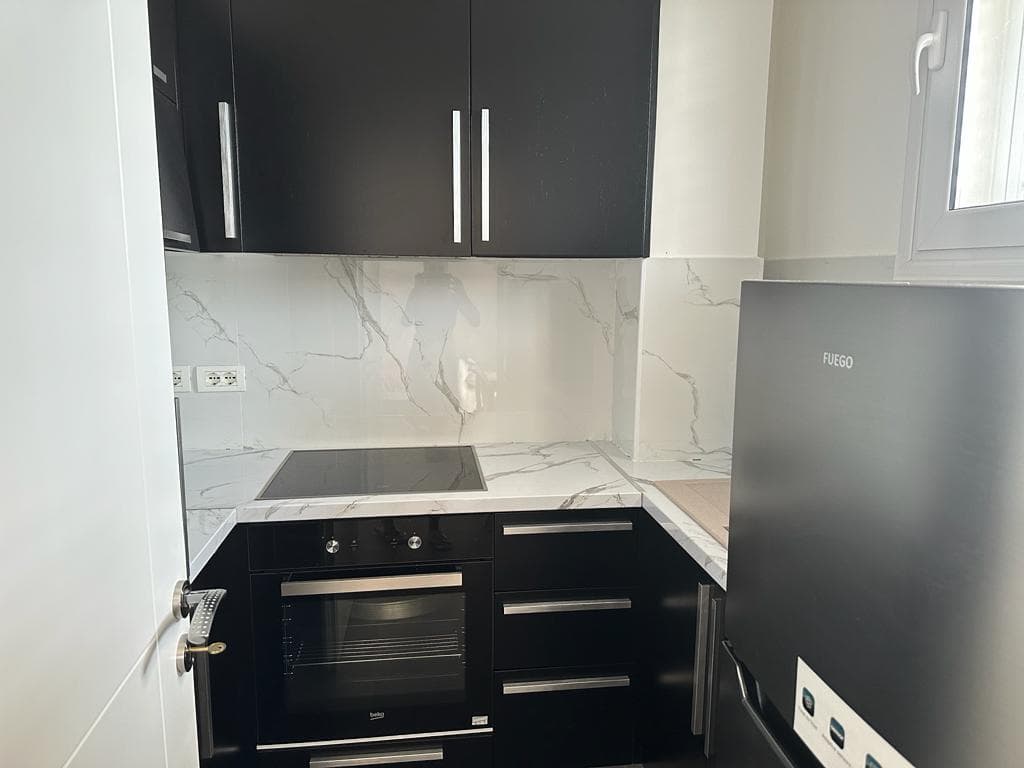 SHITET APARTAMENT 2+1 ME PAMJE DETI,SHKEMBI I KAVAJES ,DURRES. 2