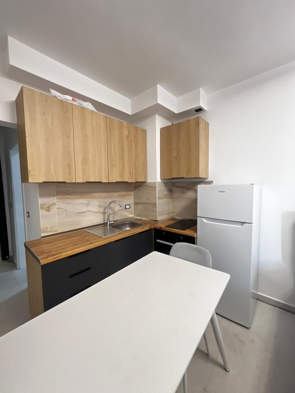 JEPET ME QERA GARSONIERE, BONITA RESIDENCE, GOLEM 4