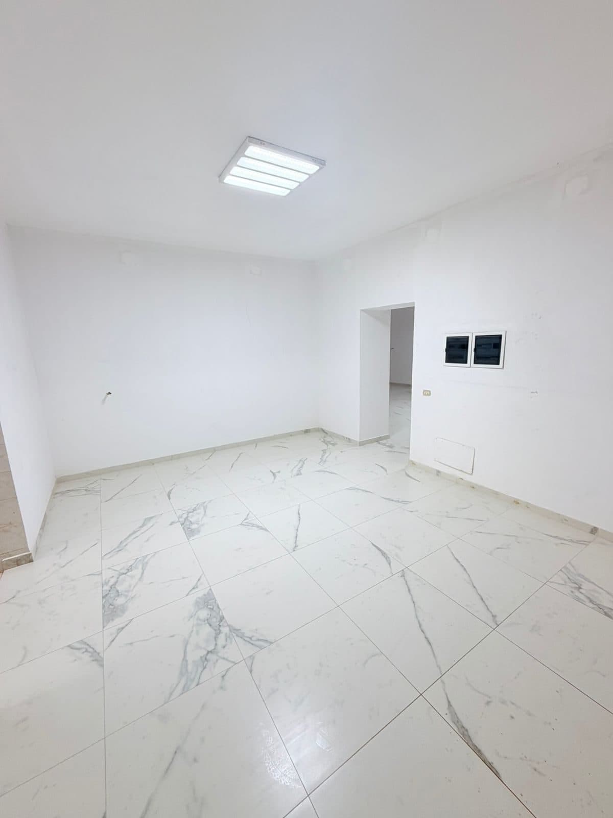 JEPET ME QERA AMBIENT BIZNESI PRANE MARKATES, DURRES 4