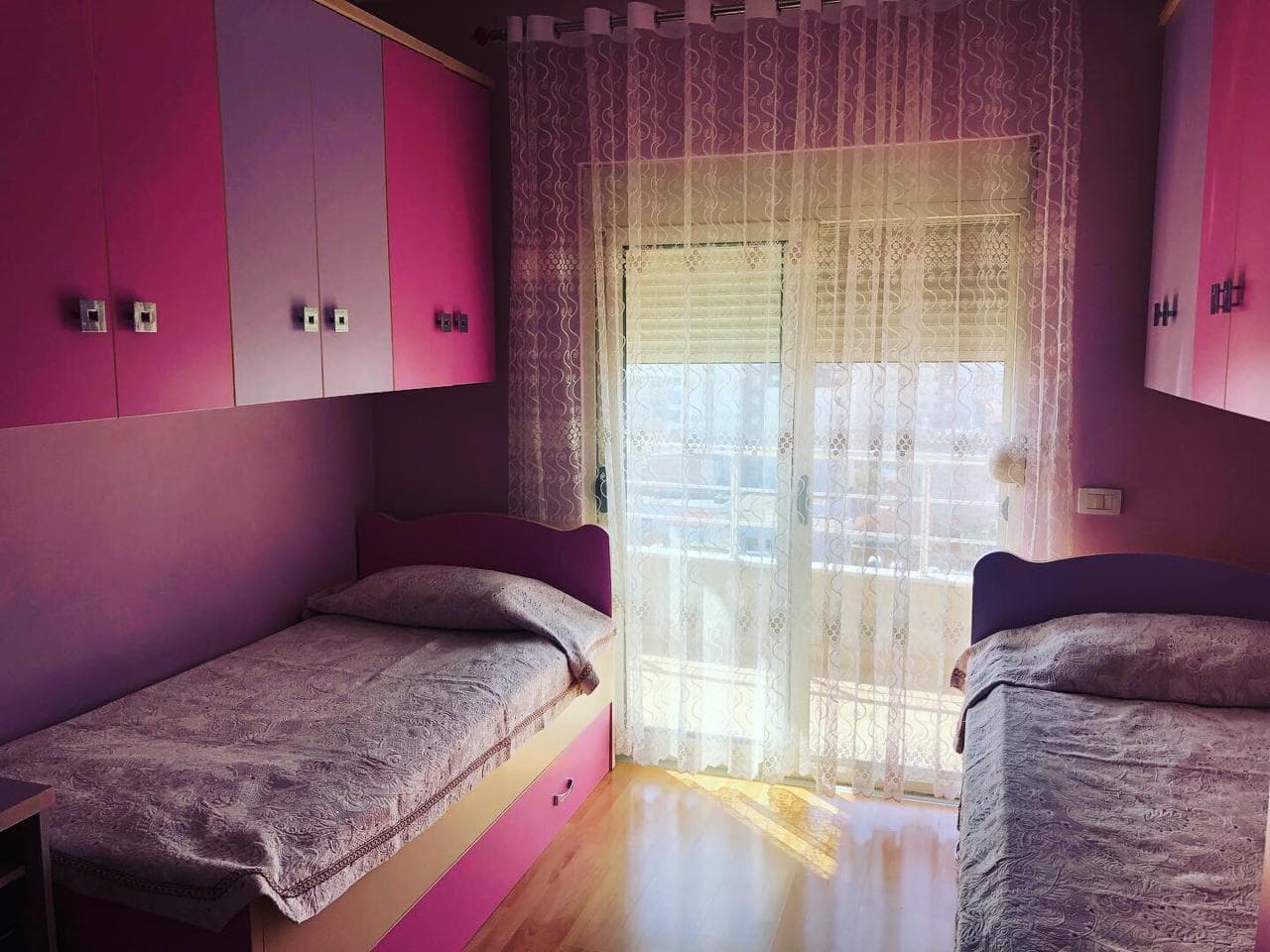 SHITET APARTAMENT 2+1 PRANE MUZEUT TE DESHMOREVE,DURRES!