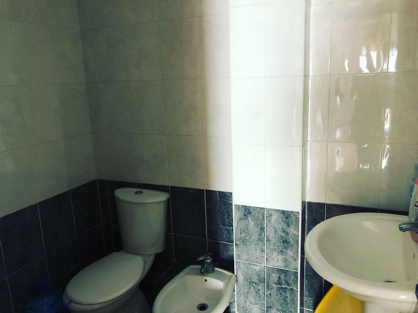 SHITET APARTAMENT 1+1 PRANE PELIKANIT PLAZH ,DURRES! 2