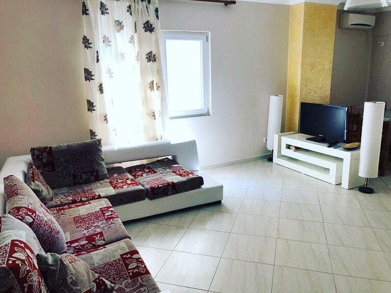 JEPET ME QERA APARTAMENT 2+1 NE CURRILA,DURRES! 4