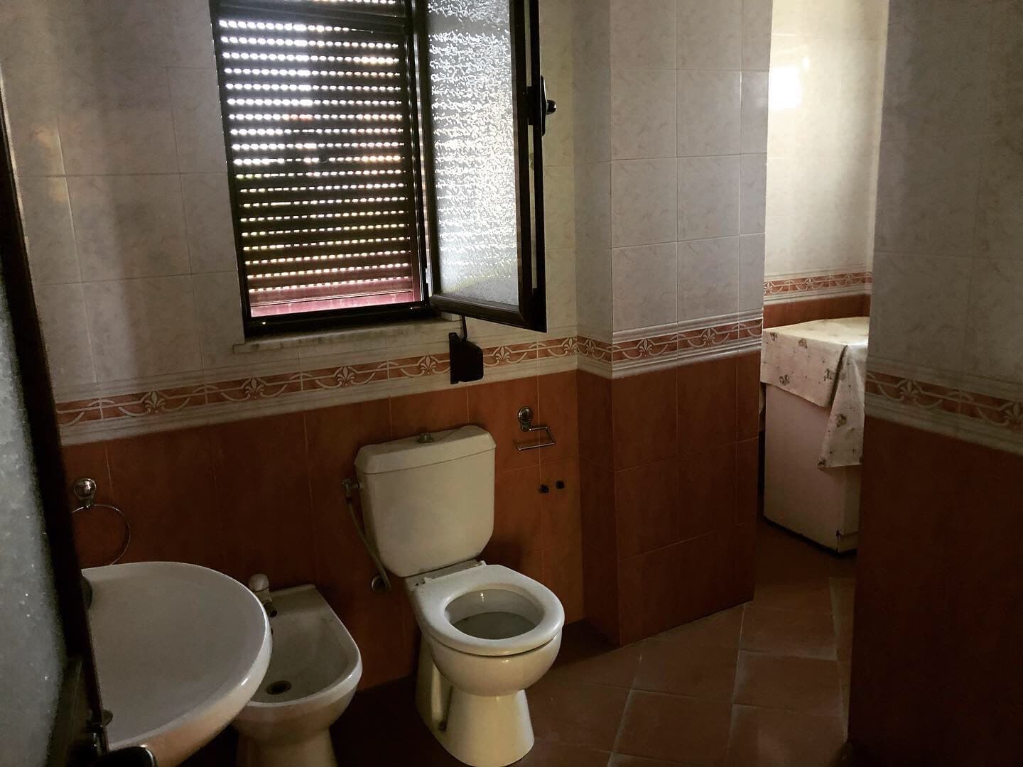 VILE 3 KATESHE PER SHITJE NE HEKURUDHA PLAZH,DURRES! 4
