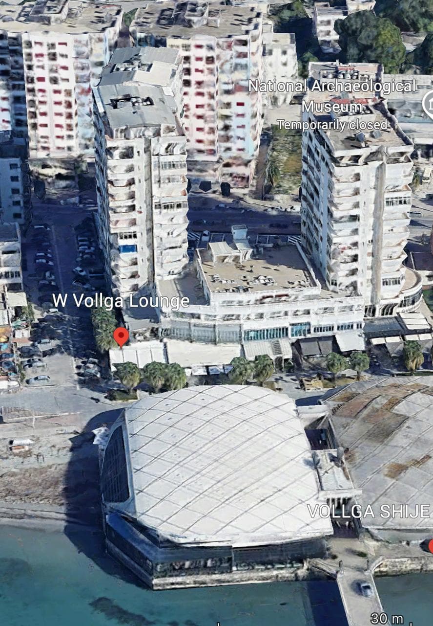 JEPET ME QERA GARSONIERE VOLLGA, DURRES