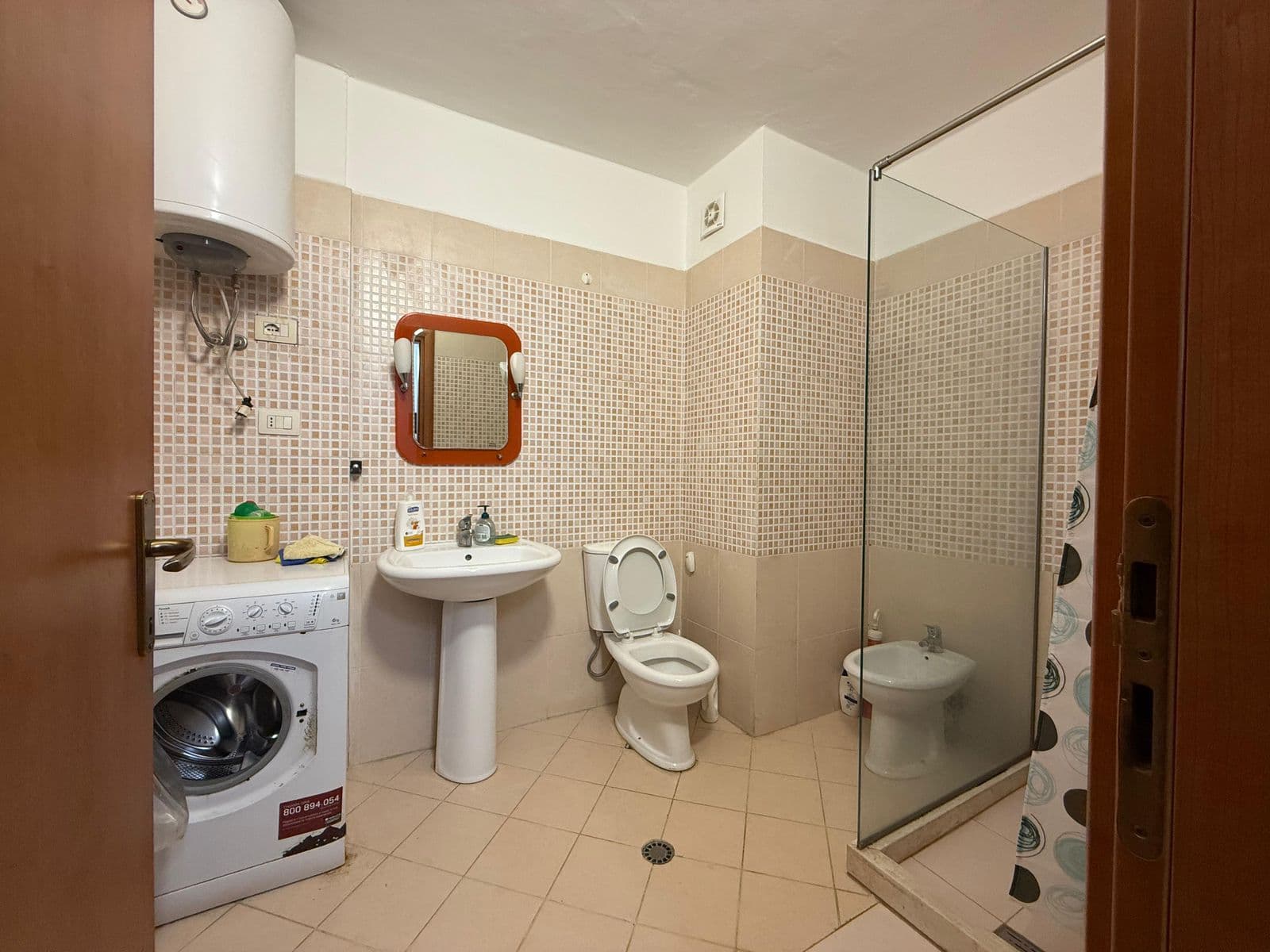 JEPET ME QERA APARTAMENT 1+1 VOLLGA DURRES 4