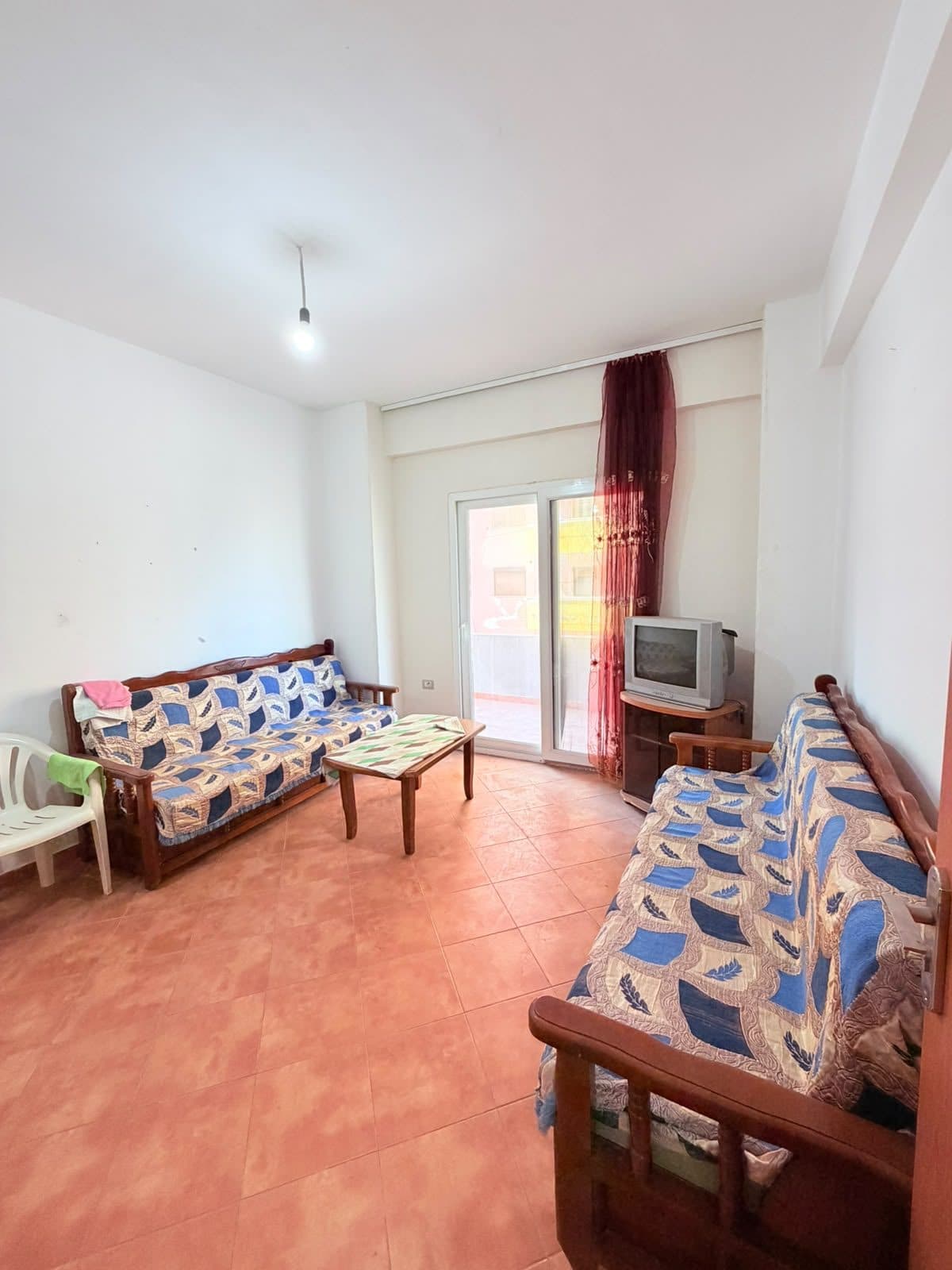 JEPET ME QERA APARTAMENT 1+1 NE ZONEN E PLAZHIT ILIRIA, DURRES 2
