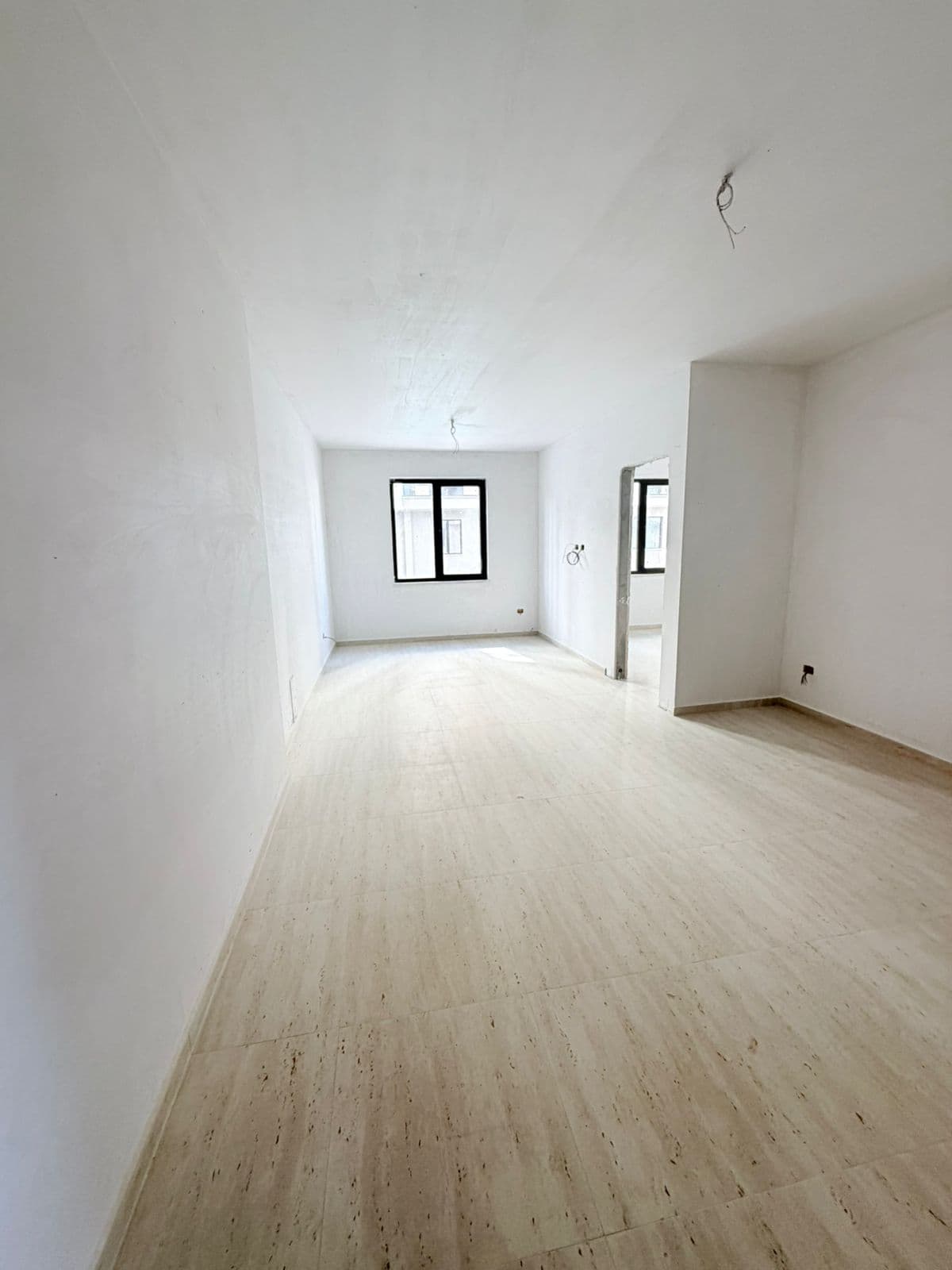 SHITET APARTAMENT 1+1 MALI I ROBIT, GOLEM. 4