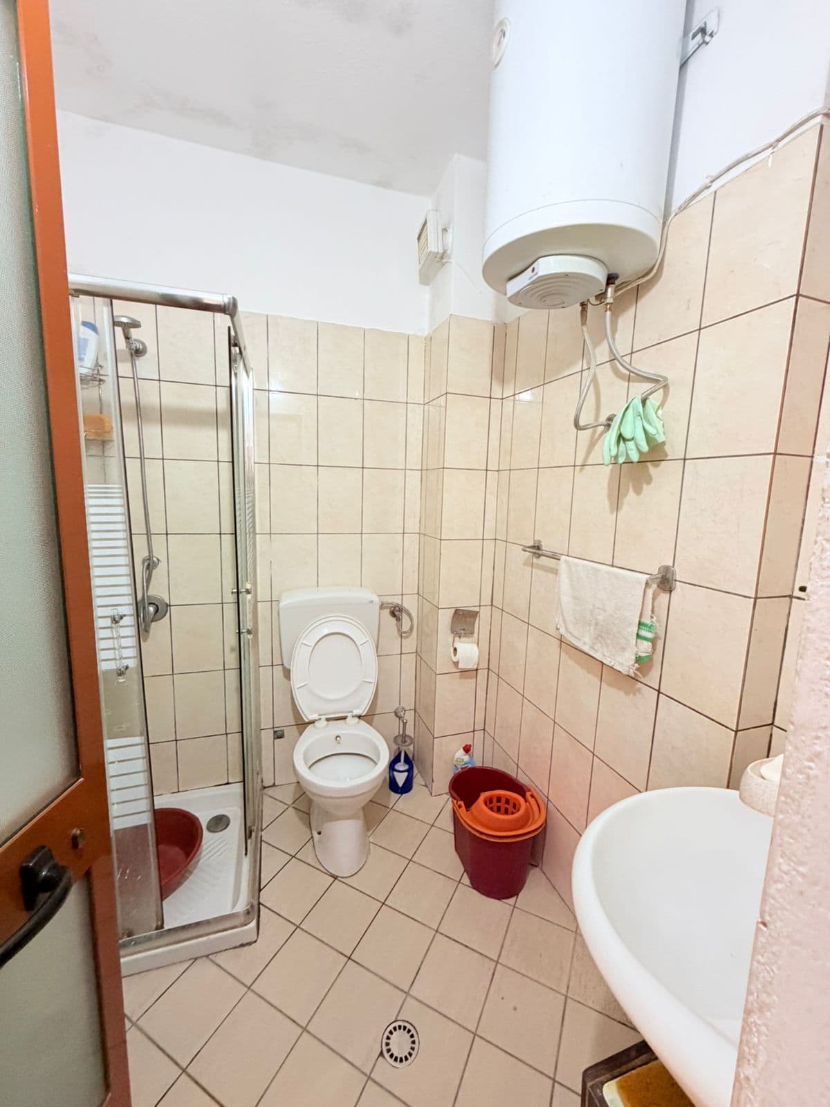 SHITET APARTAMENT 1+1 PRANE HOTEL ANTALYA PLAZH, DURRES 2