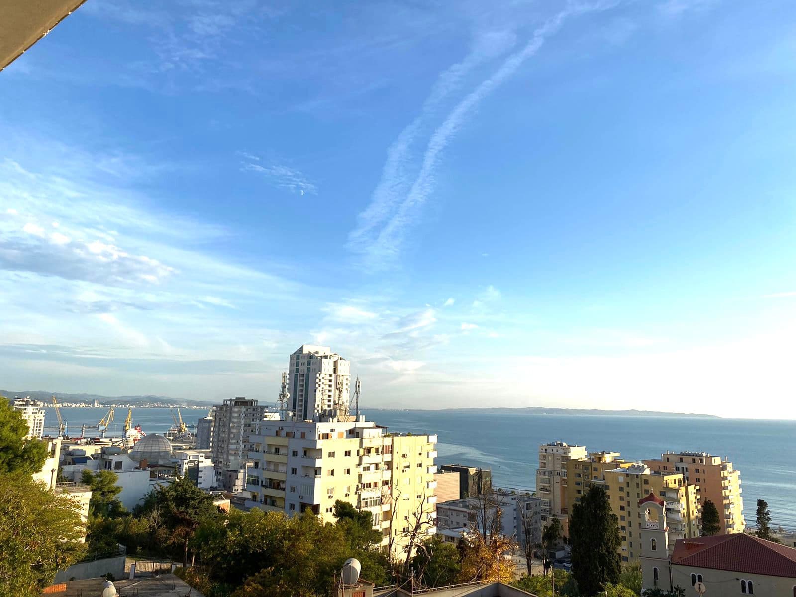 SHITET APARTAMENT 2+1 PRANE VILES SE ZOGUT, DURRES.