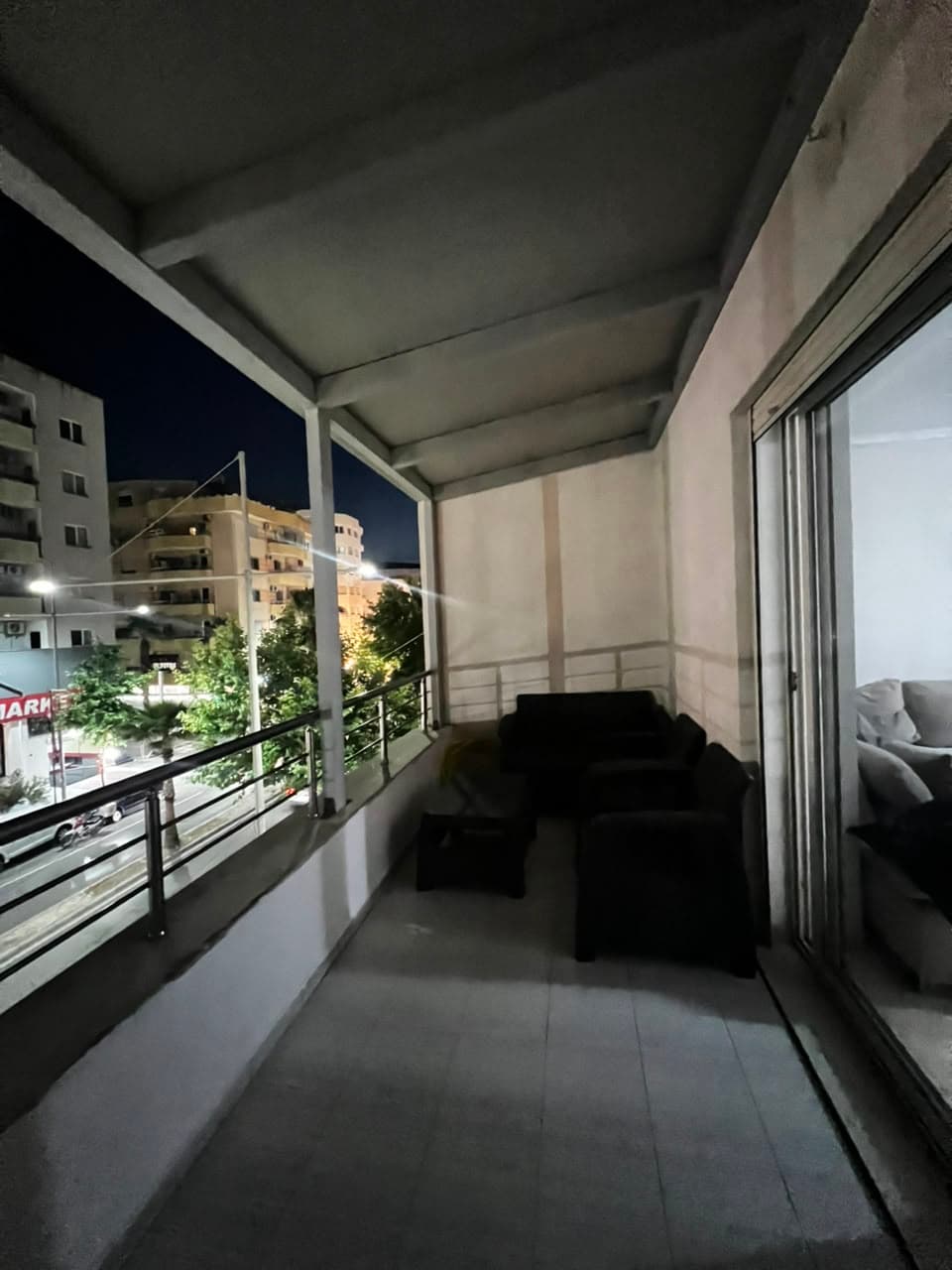 SHITET APARTAMENT 1+1 PRANE HOTEL PALACE, PLAZH, DURRES 3