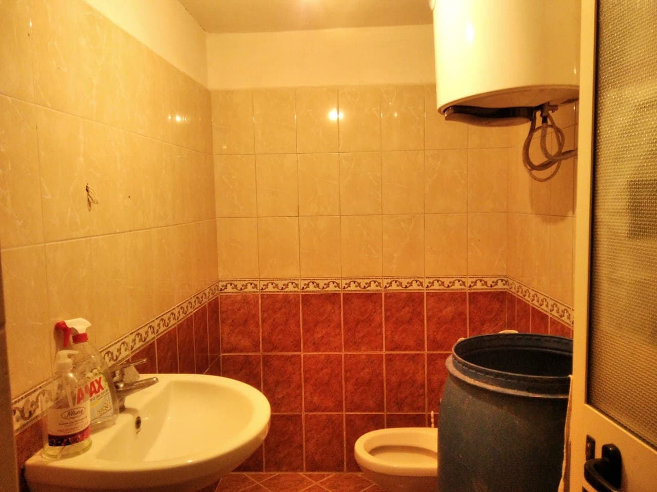 JEPET ME QERA AMBIENT BIZNESI PERBALL HOTEL FLORIDA LAGJA 13 PLAZH, DURRES . 4