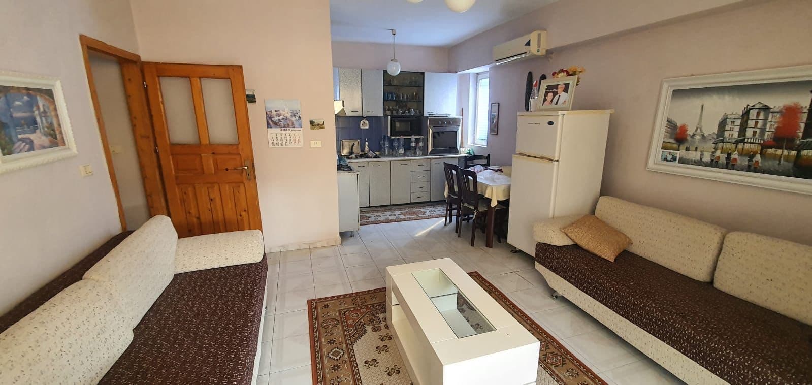 SHITET APARTAMENT 2+1 PRANE MARKATES, DURRES. 2