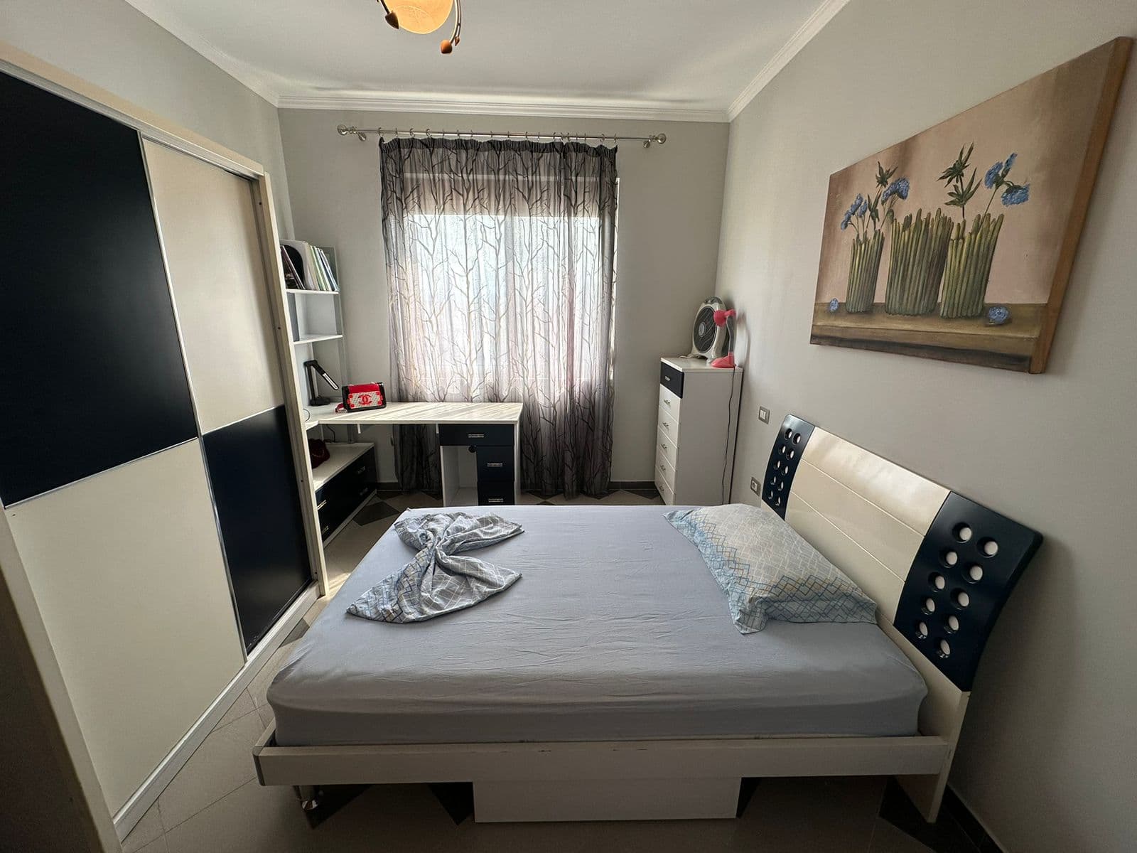 SHITET APARTAMENT 3+1 ISH FABRIKA BUKES, DURRES. 3