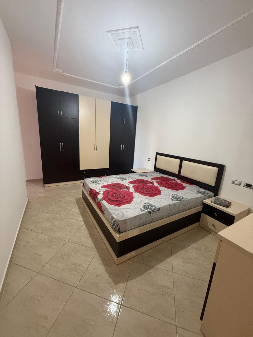 JEPET ME QERA APARTAMENT 2+1 PLAZH DURRES 3