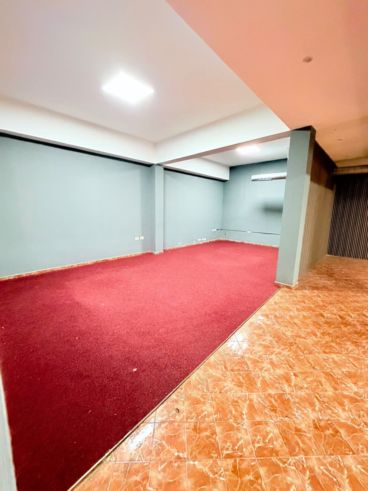 JEPET ME QERA AMBIENT BIZNESI NE ZONEN E SUKTHIT, DURRES