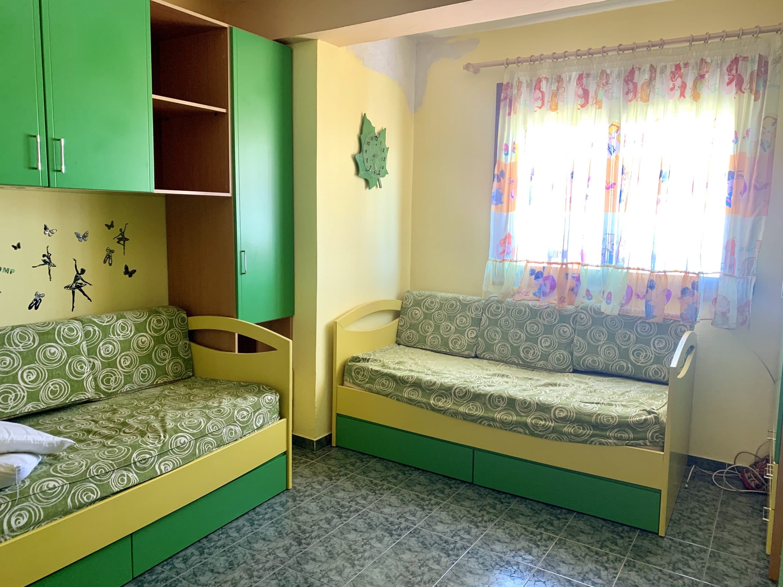 JEPET ME QERA APARTAMENT 2+1 ISHRAJONI,DURRES!